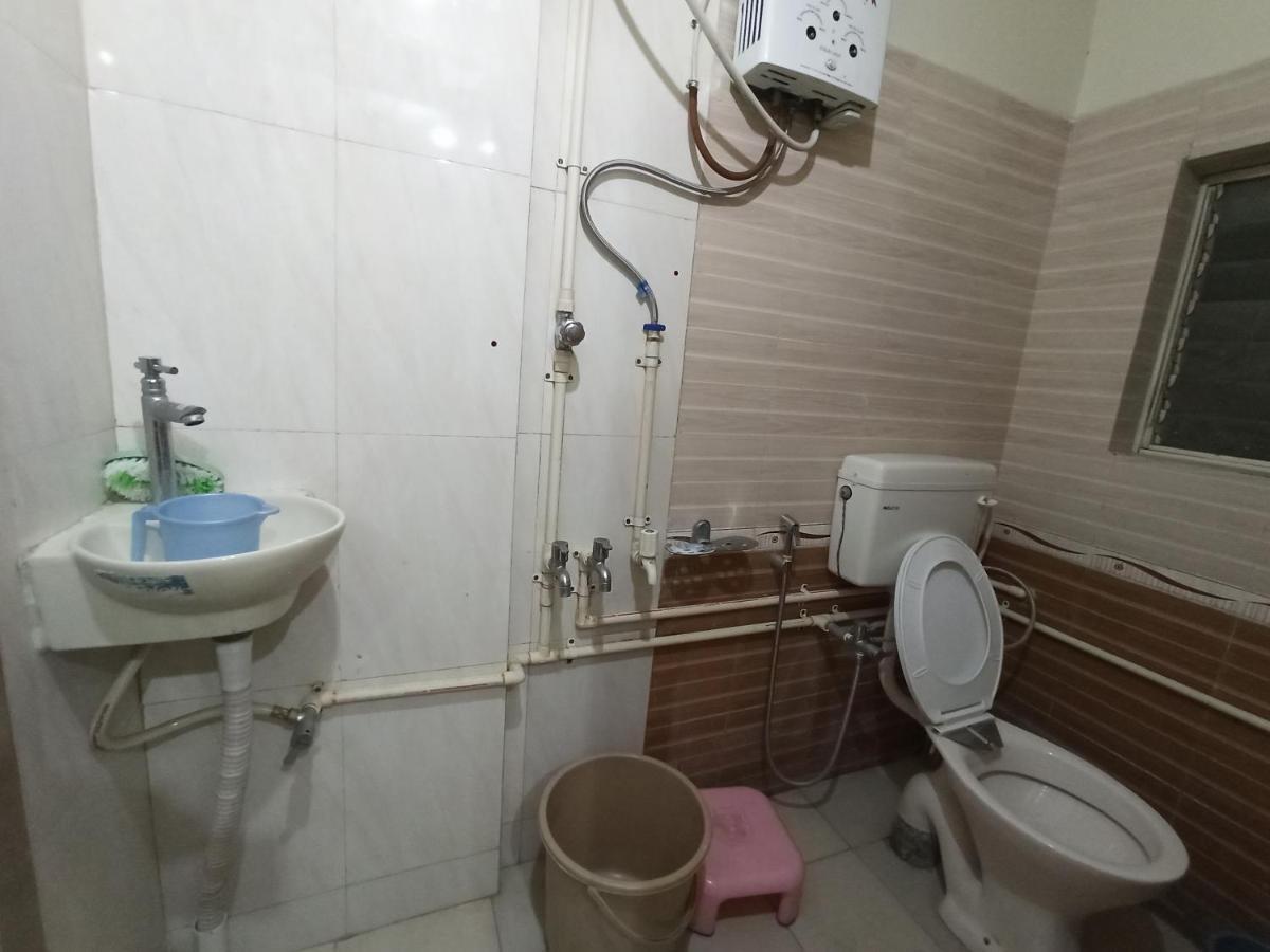 Malwade Motels Pune Ngoại thất bức ảnh