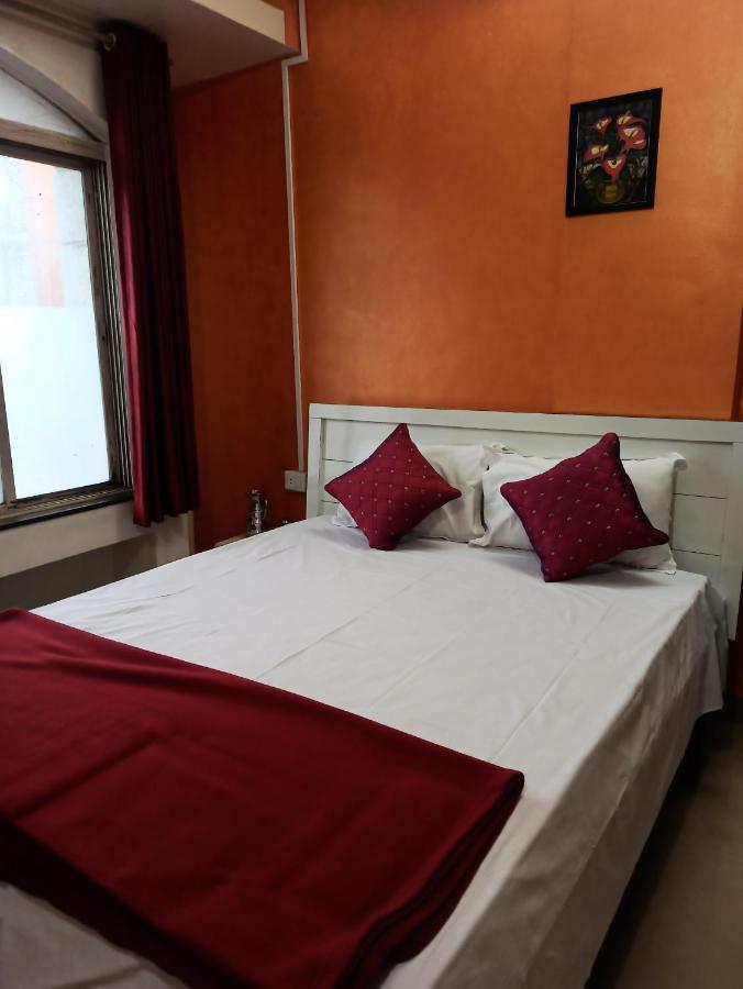 Malwade Motels Pune Ngoại thất bức ảnh