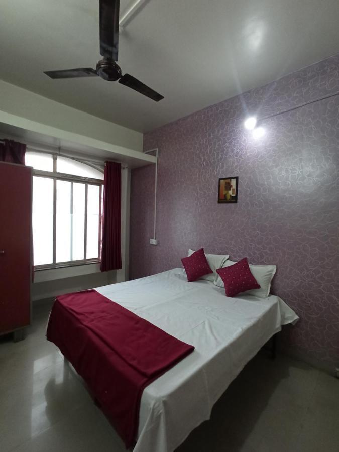Malwade Motels Pune Ngoại thất bức ảnh